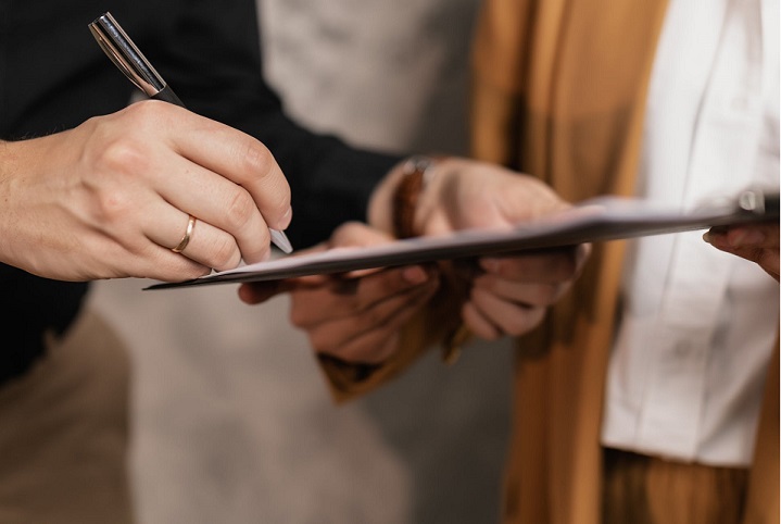 data sent to the wrong address